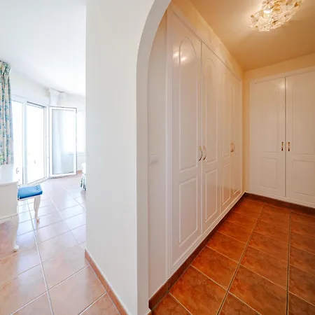 Marques By Interhome 德尼亚